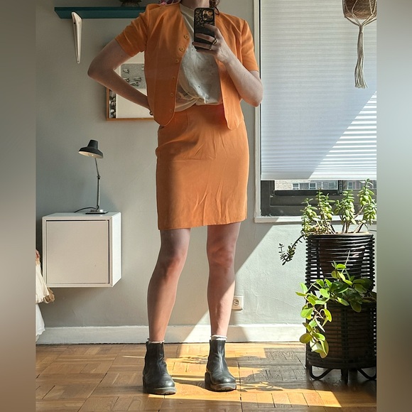 Sherbet Silk Set - Picture 2 of 3